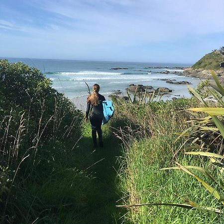 Stay In School By The Sea Dunedin Extérieur photo
