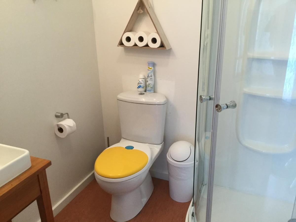 Stay In School By The Sea Dunedin Extérieur photo